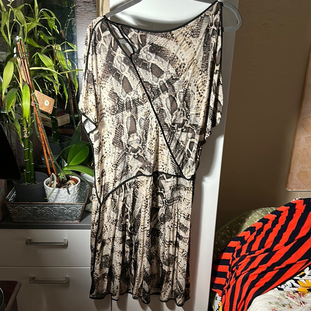 BCBG dress